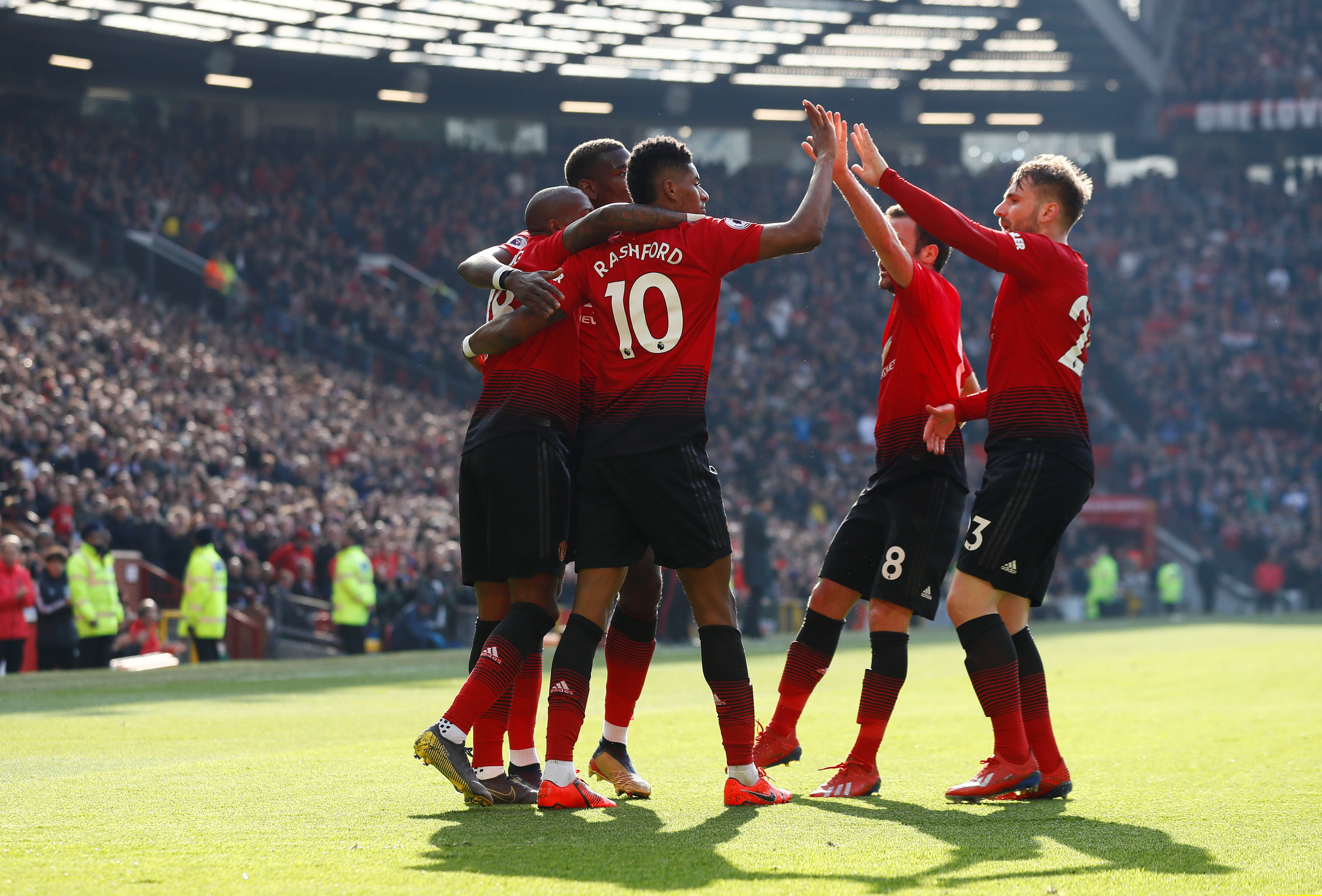 湖人在下赛 湖人在下赛